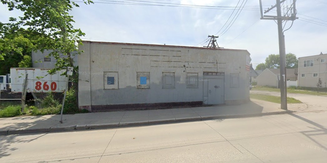 860 Logan Avenue