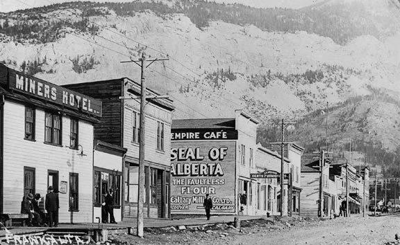 Photo of Frank (Frank Slide)