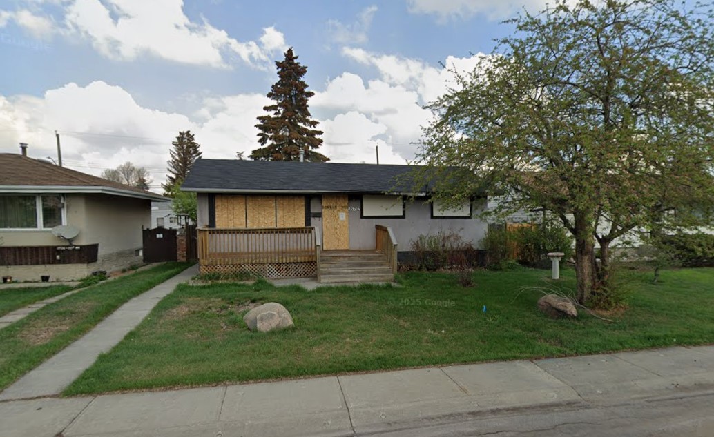 Photo of 15732 107a Avenue (Edmonton)