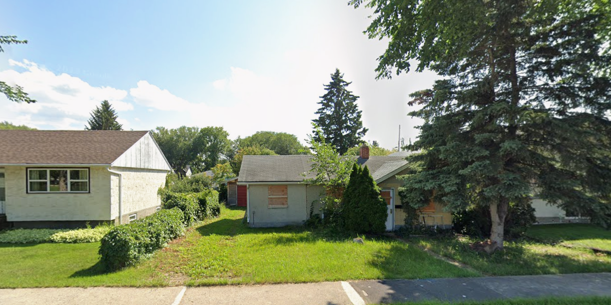 Photo of 3635 114 Avenue (Edmonton)