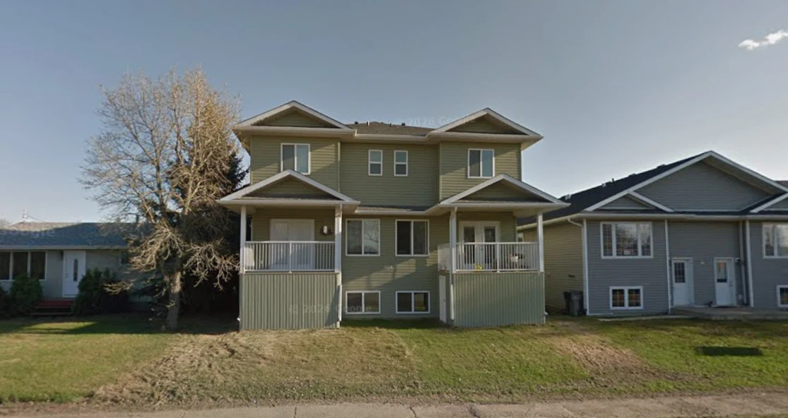 Photo of 9819 100 Street (Westlock)