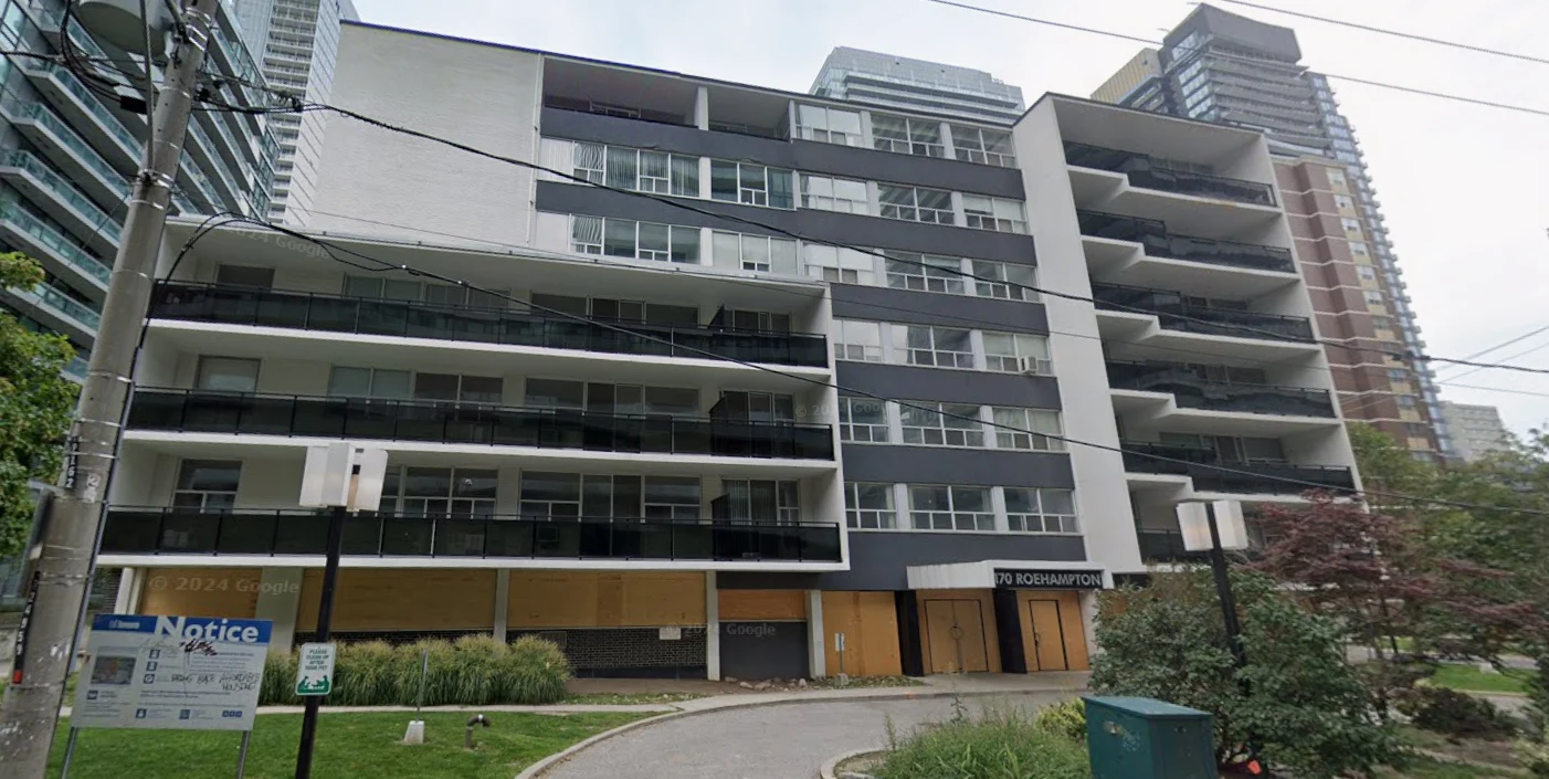 Photo of 170 Roehampton Avenue (Toronto)